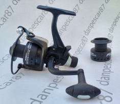 Mulineta FEEDER FL DA4000 cu Baitrunner 6 rulmenti foto