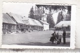 Bnk foto Manastirea Suzana Valenii de MUnte - 1976, Alb-Negru, Romania de la 1950, Cladiri