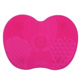 Suport Curățare Pensule Machiaj Silicon Roz cu Ventuze 15x12cm - Curăță Eficient Pensulele de Față, Ochi, Ten