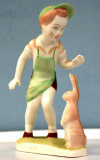 Figurină Bibelou porțelan Budapesta, băiat și iepure