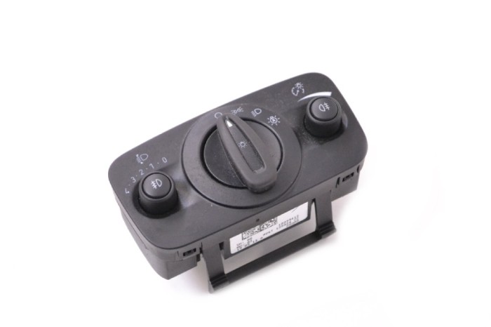 Modul de control comutator faruri FORD KUGA II DM2 2013 OEM: AV6T-13A024-CC 11585966