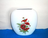 Vaza portelan pictata manual UNICAT - Flori de mac - semnata M.L. 82