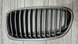 Nară / Grilă radiator BMW Seria 5 F10 F11 (2010 &ndash; 2013) Originală OEM &ndash; Partea St&acirc;ngă