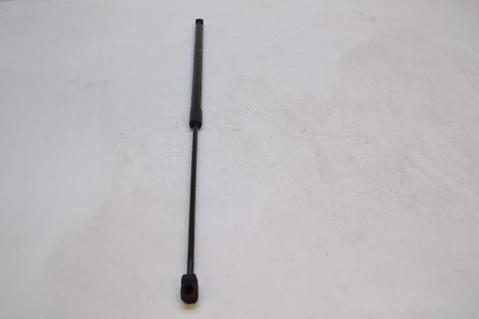 Amortizor capota dreapta față VW PASSAT CC 357 2009 OEM: 3C8823359 2585321