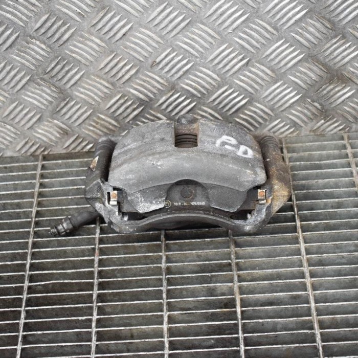 Etrier de fr&acirc;nă dreapta față AUDI A3 Sportback 8VA, 8VF 2018 10839576
