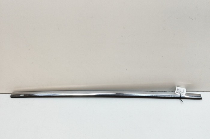 Chedar geam ușă st&acirc;nga față TESLA MODEL X 2020 OEM: 1032165-88-D | 31672017