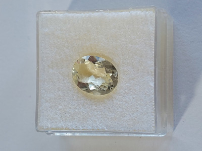 Piatra pretioasa Ambligonit 2.36 ct(LN11) foto