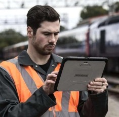 Tableta militara Panasonic Toughbook CF20 / CF-20 DUAL-BOOT Windows+Android, Touch 10.1&rdquo; 4G, i5 G7, 8/256GB SSD, Camera Dubla, Rezistenta (IP65)