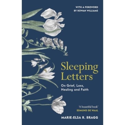 Sleeping Letters - Marie-Elsa Bragg foto