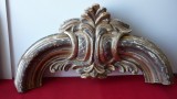 ORNAMENT DE MOBILA, VECHI SCULPTAT DIN LEMN