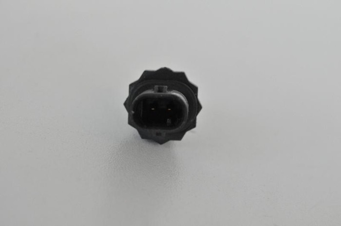 Senzor de temperatură AUDI Q7 4L 2011 OEM: 059919523A | 2426040