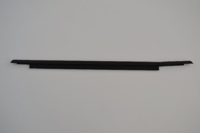 Chedar geam ușă st&acirc;nga spate AUDI A4 Avant 8K5, B8 2013 OEM: 8K0839477 1558744