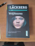 VAND 4 BUCATI ROMANE POLITISTE DE CAMILLA LACKBERG DE CAMILLA LACKBERG, Albert J. Bernstein