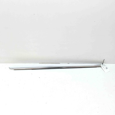 Chedar geam ușă dreapta față MERCEDES-BENZ C W206 2023 OEM: A2067201800 foto