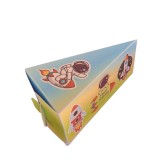 Cutie in forma de felie tort din carton de 160 gr model Racheta 12 x 7 x 5 cm