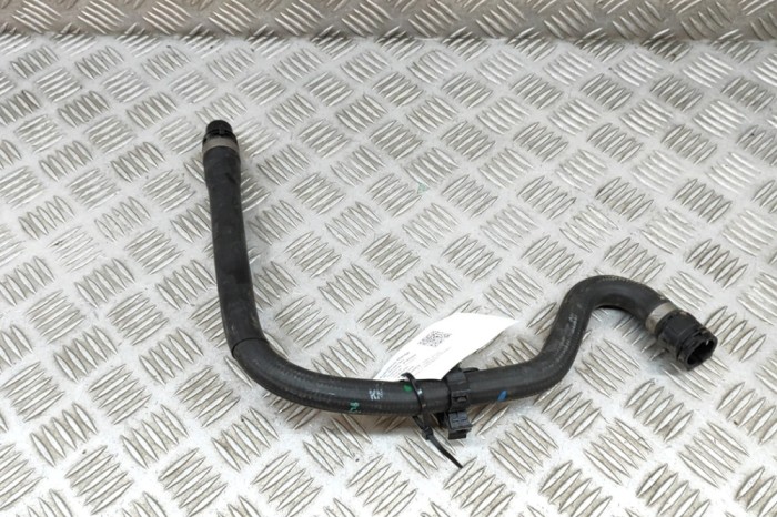 Furtun de lichid de răcire BMW i4 G26 2022 OEM: 8475693 23667923