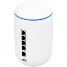 Ubiquiti UniFi Dream Machine foto