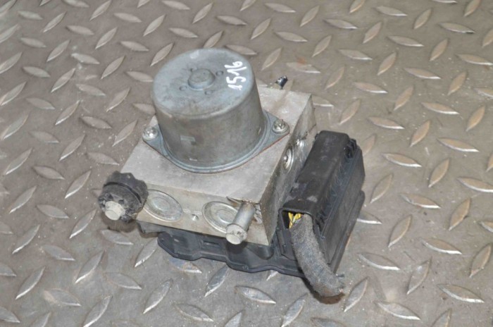 Pompa ABS MINI COOPER R56 2012 OEM: Hatchback | 13550675