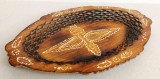 Tava din lemn sculptat manual, pirogravat si pictat, artizanat romanesc in stil Tramp Art