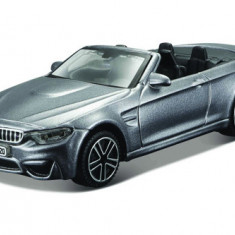 Macheta Masinuta Bburago Street Fire 1:43 BMW M4 Cabrio Gri Metalic,