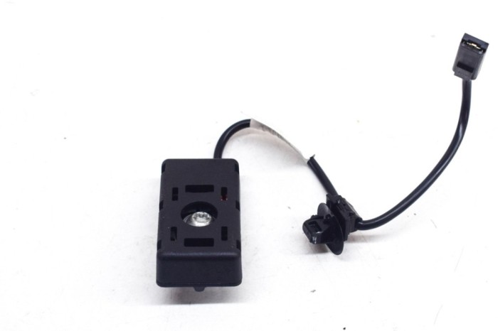 Filtru de antena TESLA MODEL 3 2021 OEM: 1509420-00-C 17162601