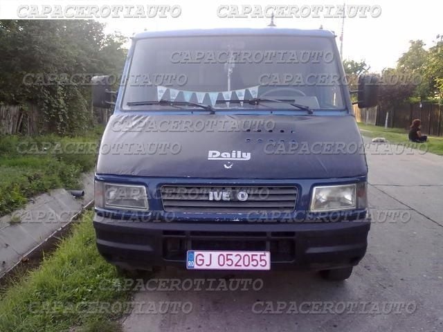 Husa iveco daily pentru capota model vechi