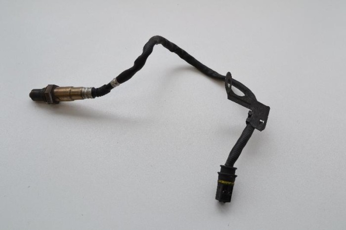 Sonda lambda MERCEDES-BENZ S W220 2002 OEM: 0258006181 | 2301314
