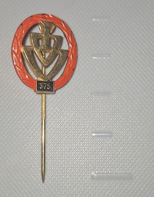 INSIGNA IVV 375 foto