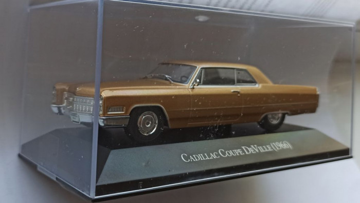 Macheta Cadillac Coupe DeVille 1966 - IXO/Altaya 1/43