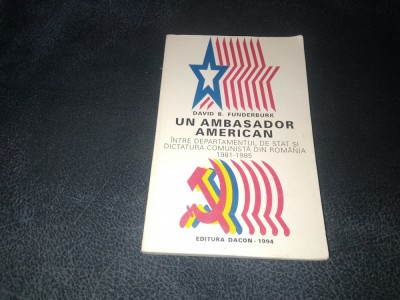 DAVID B FUNDERBURK - UN AMBASADOR AMERICAN foto