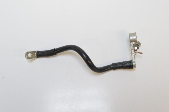 Borna cablu baterie VW PHAETON 3D_ 2009 OEM: 3D0971235T 2095061