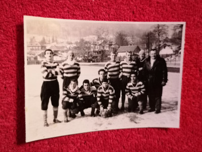 Foto (veche-anul 1964) fotbal - PROGRESUL BUCURESTI (cantonament Sinaia) foto