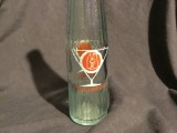 sticla de suc / bautura racoritoare perioada comunista RSR - IPA Bucuresti cu eticheta vopsita !