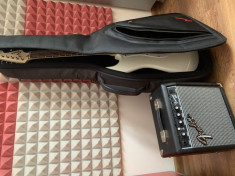Kit Fender Squier(Chitara Electrica+Amplificator+Husa) foto