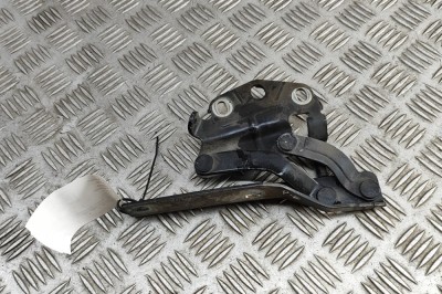 Balama capota st&amp;acirc;nga față VW PASSAT Variant B7 365 2014 OEM: 3AA823301 30781643 foto