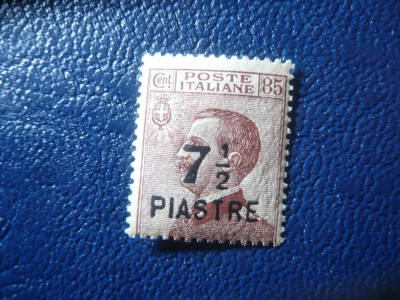 Timbru Italia 1922 - Posta in Levant , val. 7 1/2piastri/ 85c foto