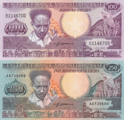 Suriname Set 100-250 Gulden 1986-88 UNC foto