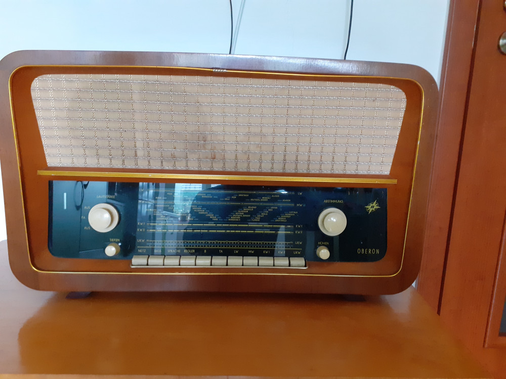 APARAT DE RADIO OBERON - PRODUCȚIE 1962 | Okazii.ro