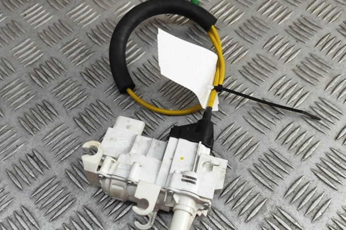 Unitate soft close ușă dreapta față BMW 8 Gran Coupe G16, F93 2021 OEM: 5A36EC4 | 32031269
