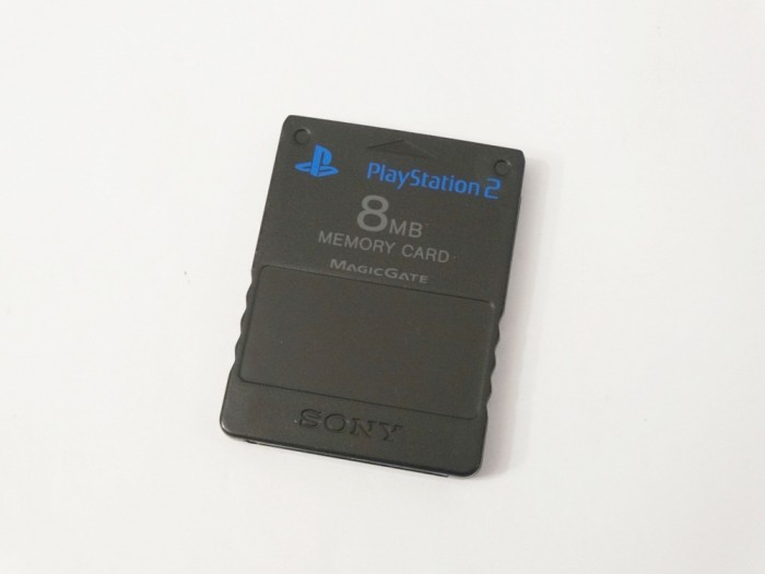 Card memorie Sony Playstation 2 PS2 - 8 MB - original SONY - black Card memorie Sony Playstation 2 PS2 - 8 MB - original SONY - black