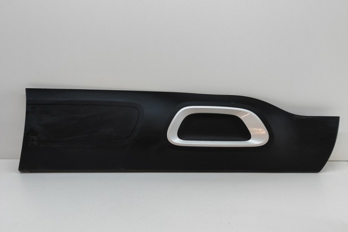 Bandou inferior ușă dreapta față CITRO&Euml;N C5 AIRCROSS 2021 OEM: 9820076577 26912088