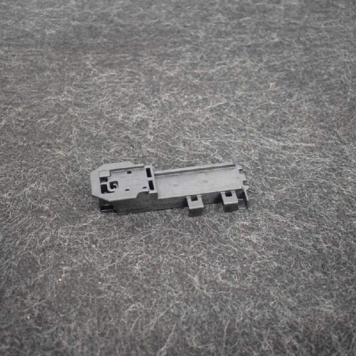 Amplificator de antena AUDI A4 Avant 8W5, B9 2017 OEM: 4M0907247A | 3475548