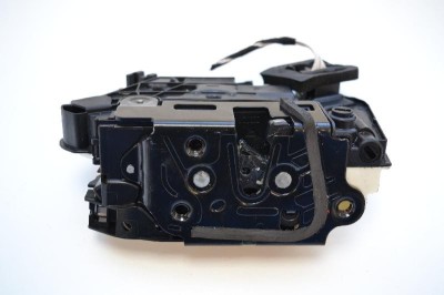 &amp;Icirc;ncuietoare ușă dreapta spate VW GOLF VII 5G1, BQ1, BE1, BE2 2016 OEM: 5K4839016R 2205378 foto