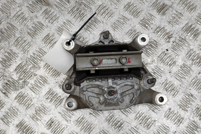 Suport cutie de viteze AUDI A4 8W2, B9 2015 OEM: 8W0399118G | 31396549