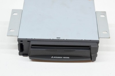 Unitate radio CD navigație MITSUBISHI PAJERO III V7_W, V6_W 2006 OEM: MP-8000,MZ313040 13814571 foto
