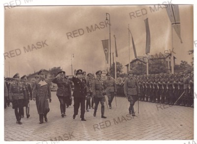 5572 - G-ral CRETOIU si J.V. Ribbentrop, la Vienna (18/13 cm) - old Press Photo foto