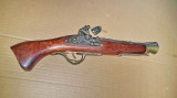 A928-Pistol flinta copie dupa original de 1758 cu defect.