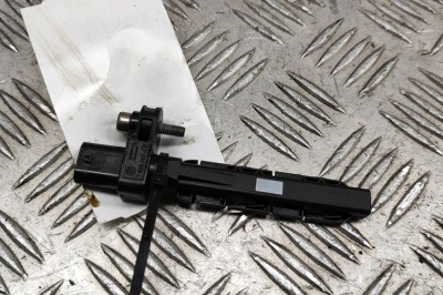Senzor de poziție ax cu came BMW 3 F30, F80 2017 OEM: 7806782 | 28353667 foto
