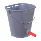 Găleată Alăptare Viței Kerbl 8L, Plastic Dur, Tetină+Ventil, Montaj Ușor, Fund Inclinat, Gradată - Hrănire Eficientă Viței