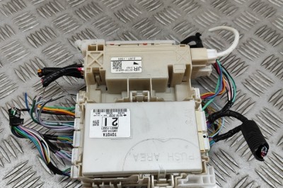 Modul de confort TOYOTA HILUX VIII Pick-up _N1_ 2023 OEM: 82730-0KB70,89221-F0021 29016141 foto